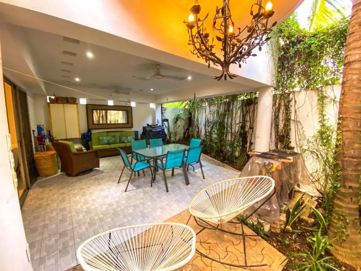 Casa Moorea - Pools & Gym Villa Playa del Carmen